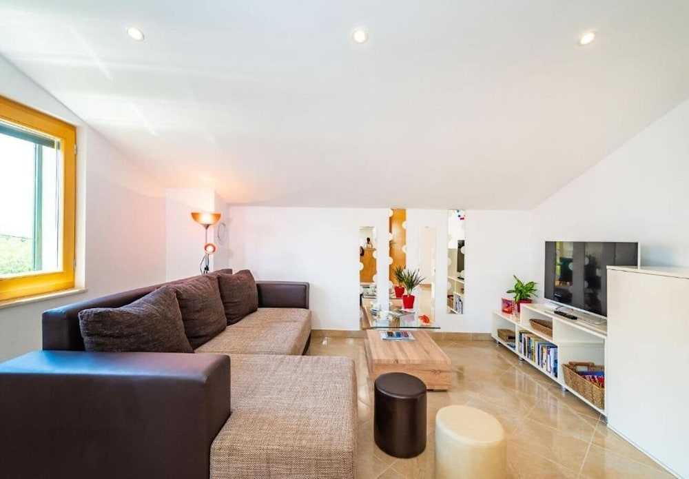 Luce - Pool and View - A1 en Novigrad — lounge