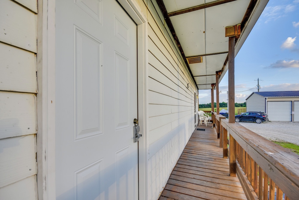 Pool & Fishing Access: Apt Near Mark Twain Lake