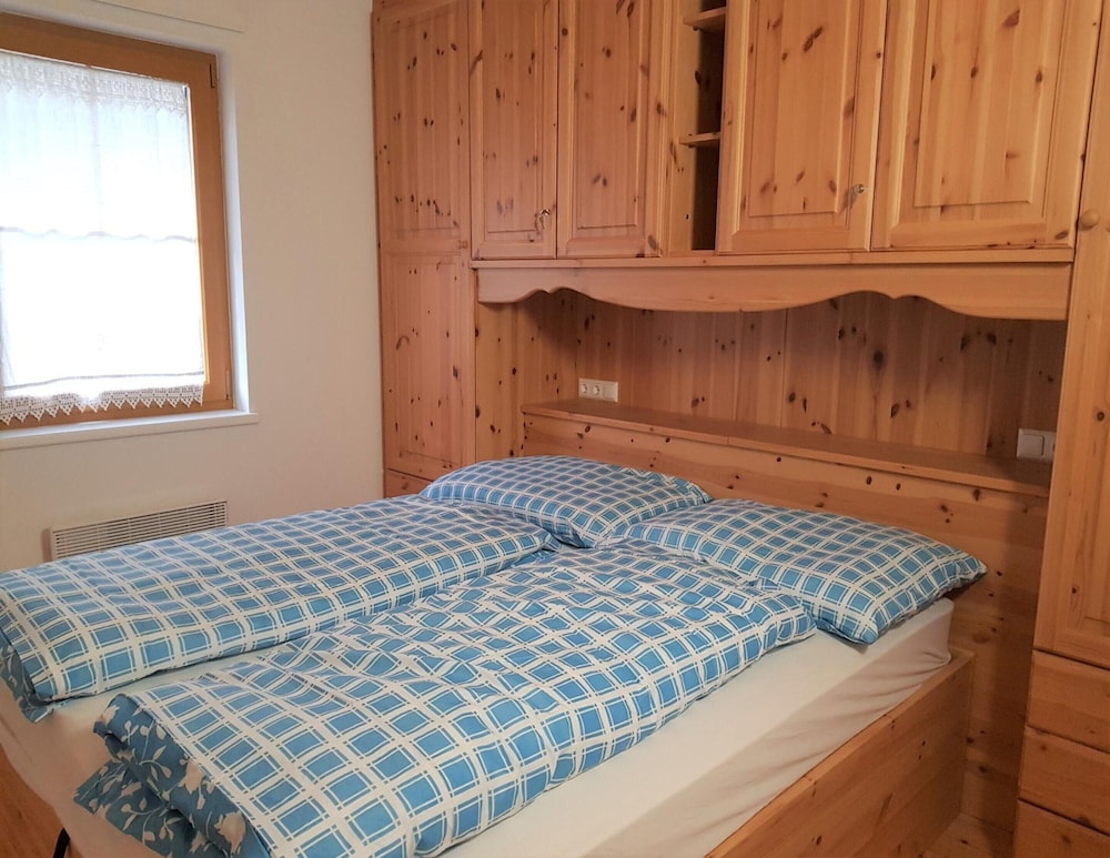 Bright Apartment Near Thermal Springs