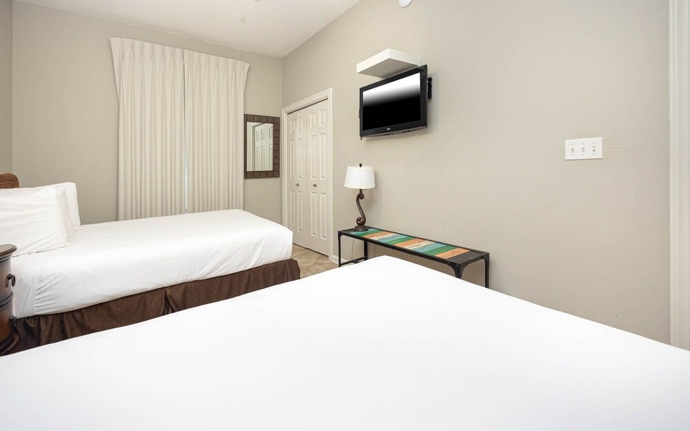 Phoenix X 104 3 Bedroom Condo