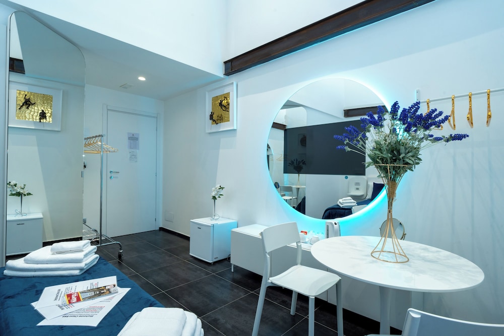 B&B Skyhouse Chiaia