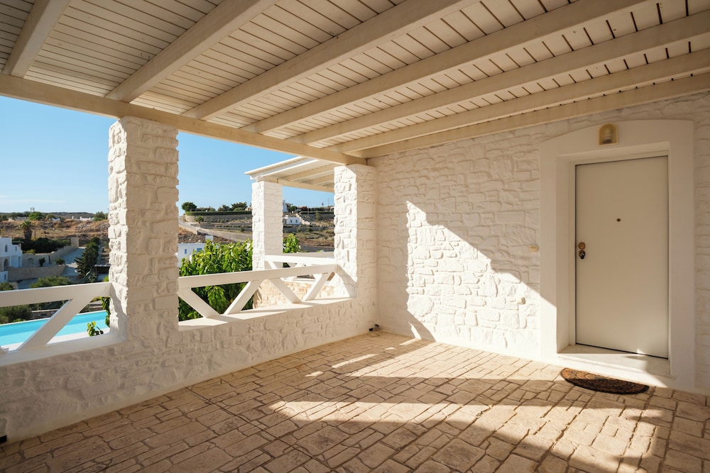 Kriolithos Houses