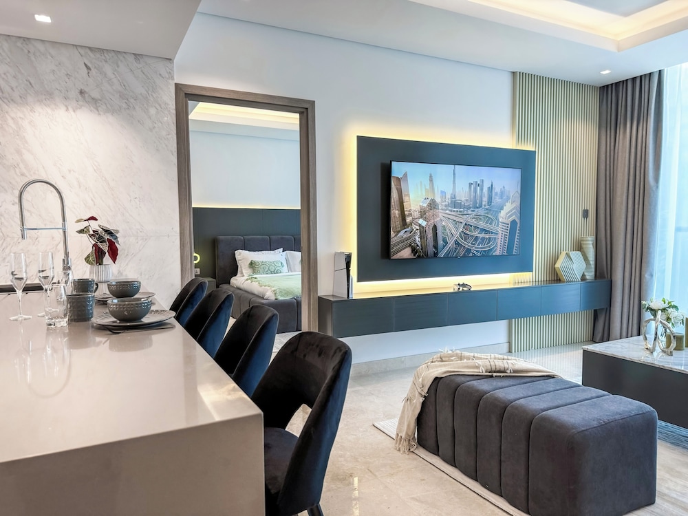 High Floor Burj Khalifa View Apartment