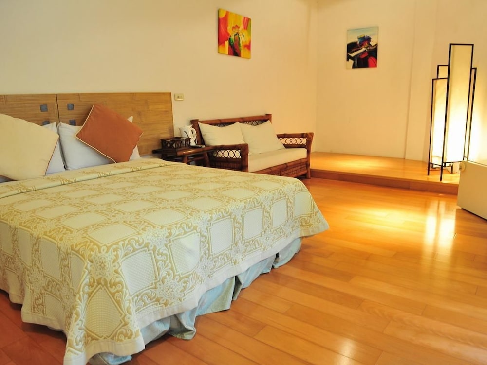 Kenting Corner B & B
