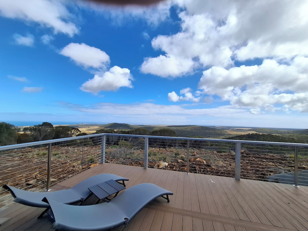 The George Tasmania
