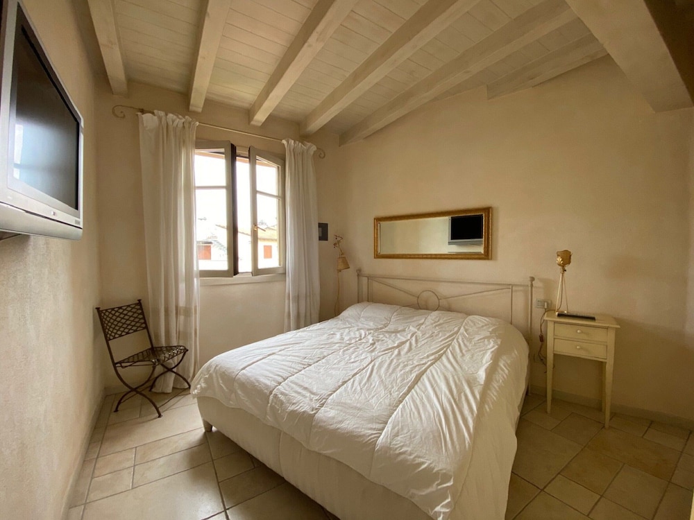 Apartment Near Lake Garda With Pool photo 3