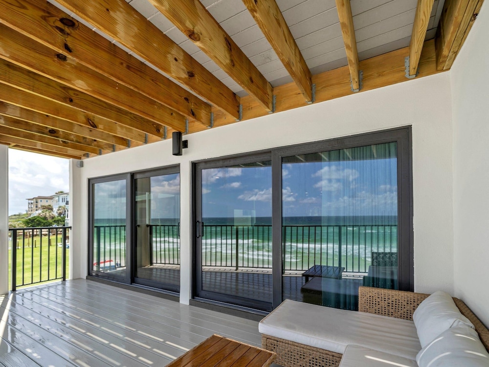 Blue Mountain Beach Villas 5A