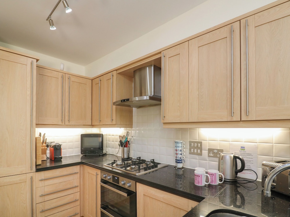 5 Combehaven