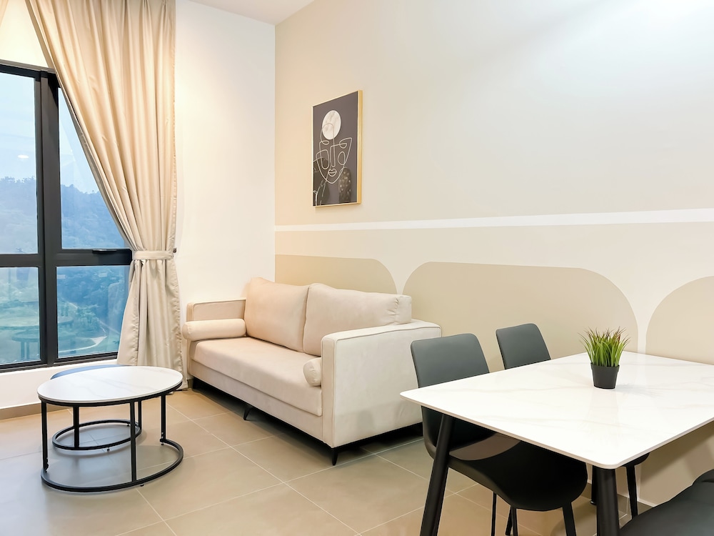 Mossaz by Manhattan Group