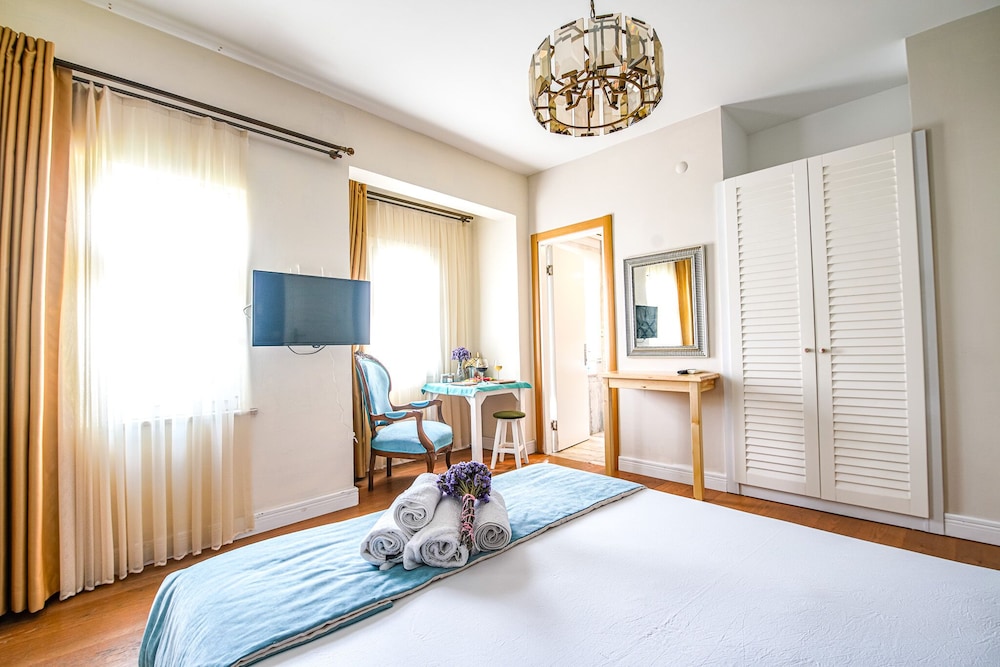 Melina Konuk Evi - Image 15