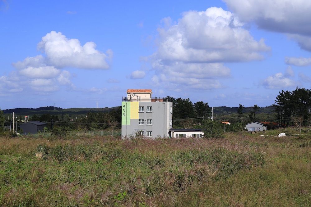 Woojinsam Pension