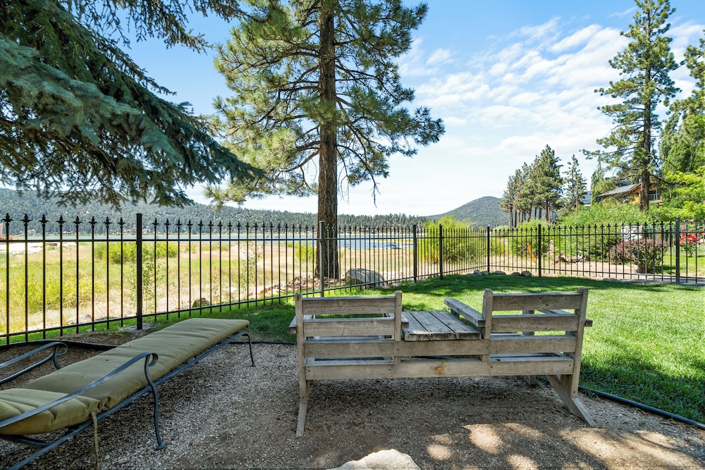 Stillwater Cove Lakefront view 4