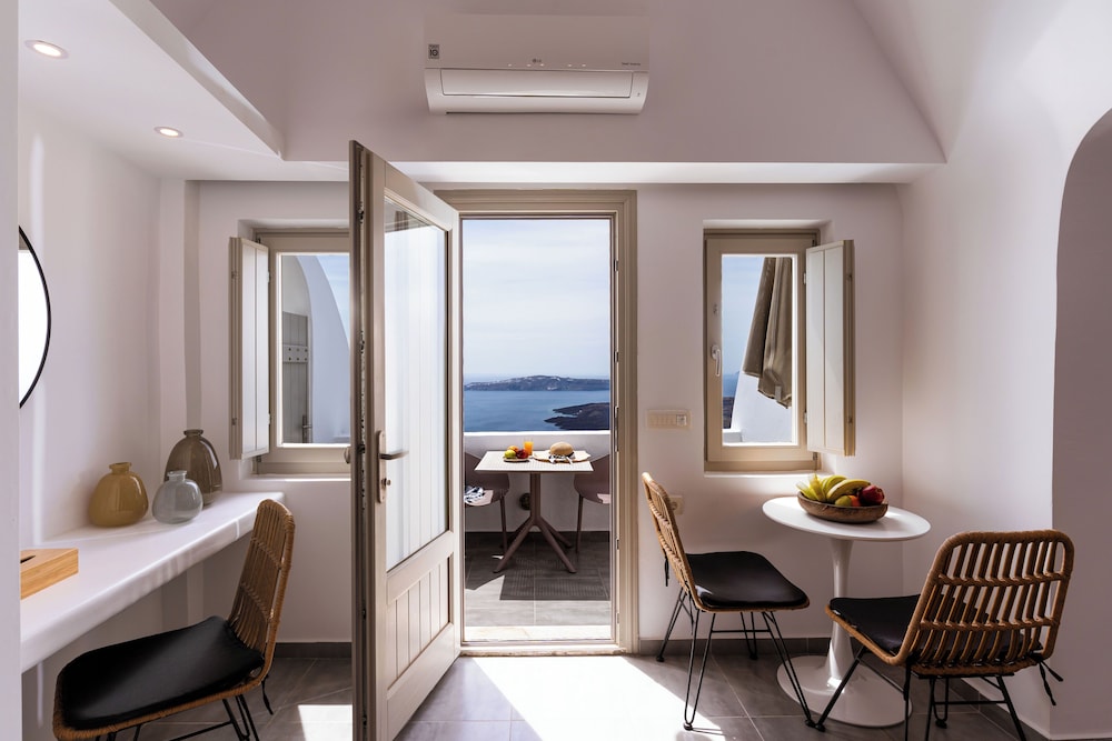 Mardanza Krokos Suites