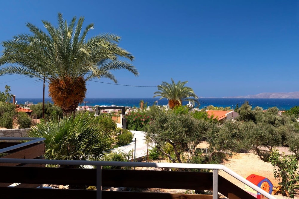 Seaside Charm Near Heraklion Villa Maro II Getaway