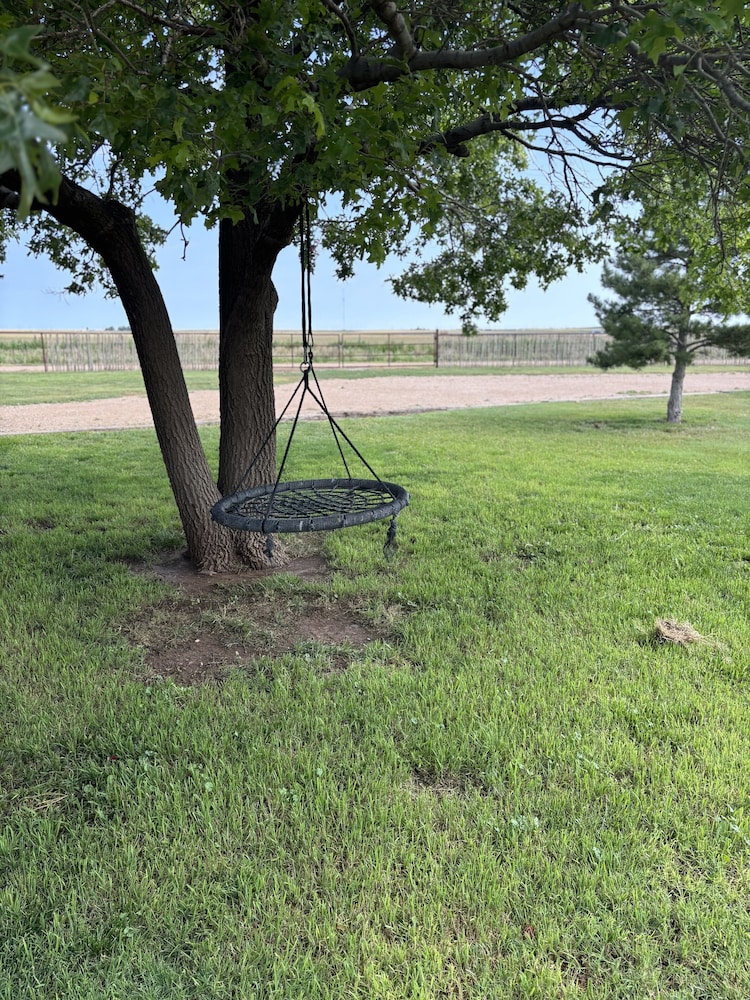 Peaceful Horse Ranch Escape Near Palo Duro Canyon 3 Bedroom Home