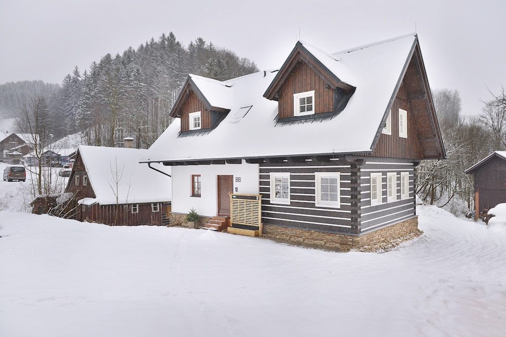 Villa in Austria Near Ski Slopes & Sauna