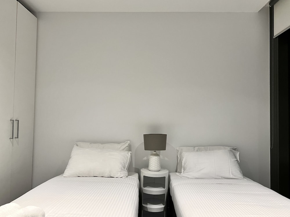 ReadySet Apartments at Upper West Side