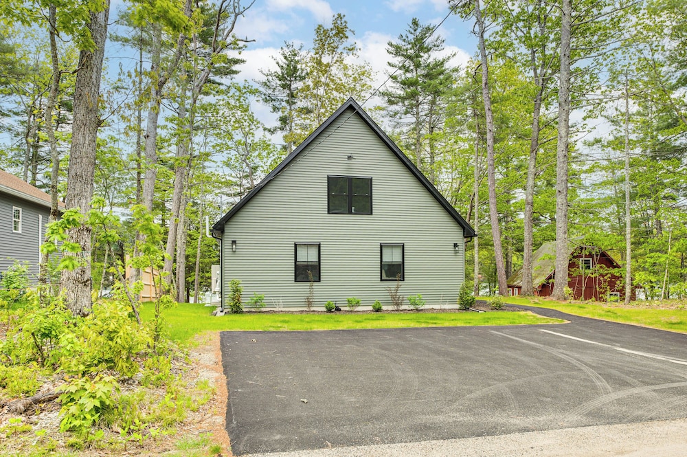 Dock & Game Room: New Waterfront Home in Lyman!