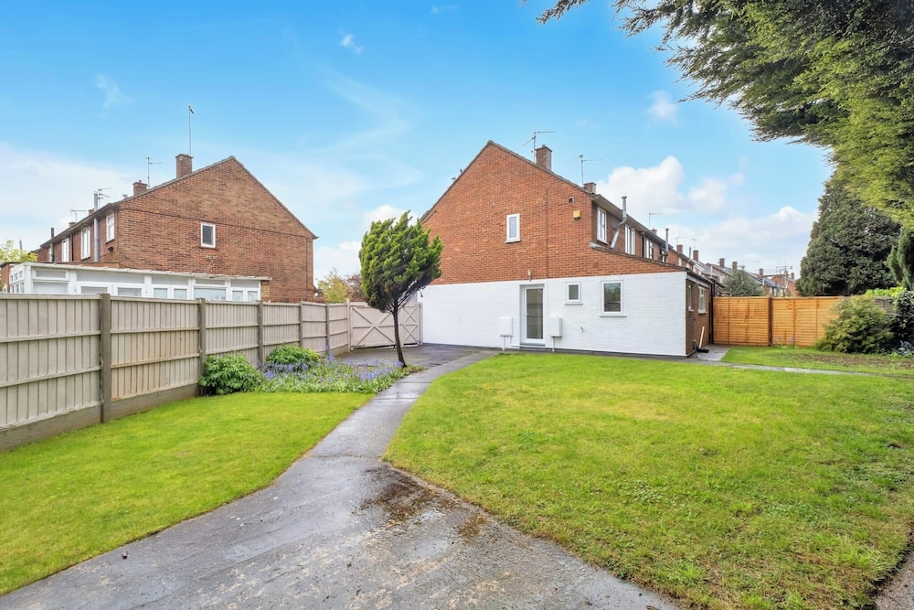 Bluebell House - Sleeps 5 - Garden - Parking