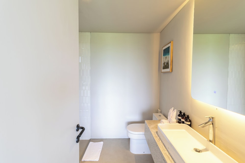 Nava Tamora by Betterplace