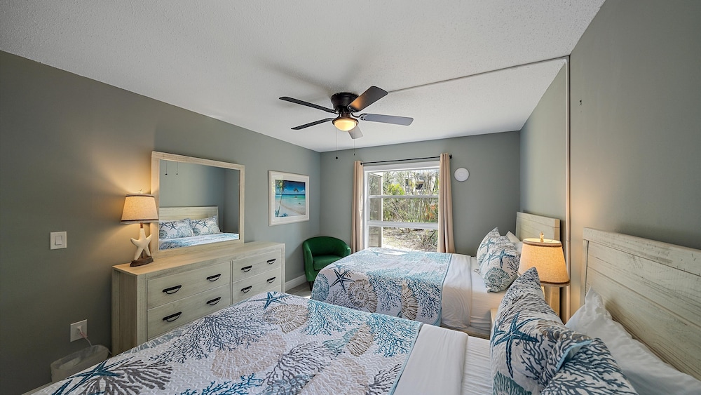 Beach Haven 2 Bedroom Condo