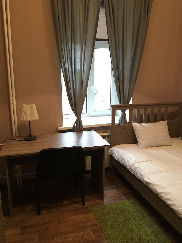 Hostel Esenin