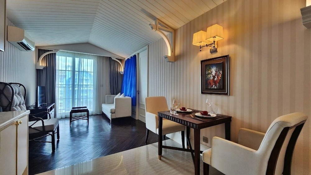 Grand Florida 1Bedroom CloseToBeach G610