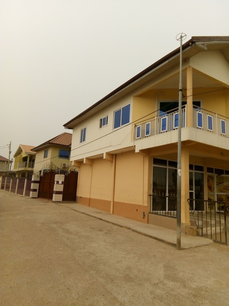 Photo 9