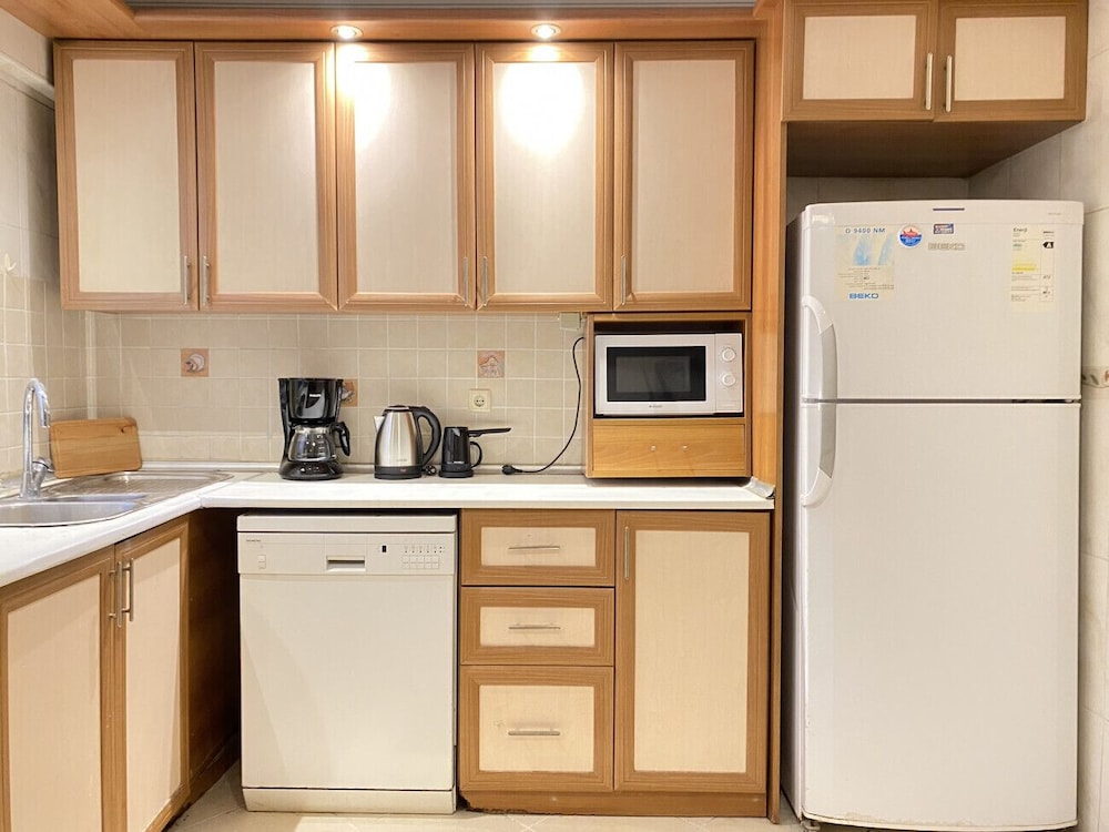 Missafir Sleek Flat in Nisantasi With Terrace