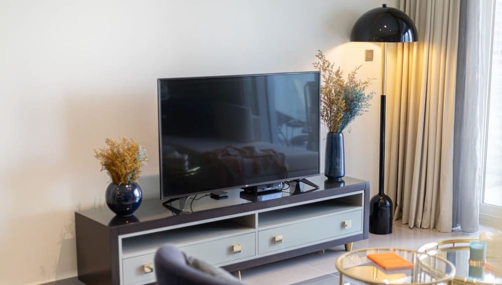 Lux 1BR Business Bay Close to Top Attractions