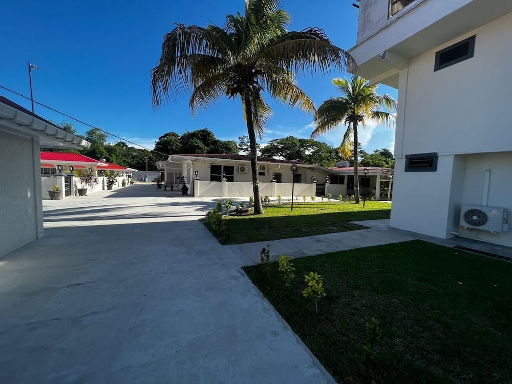 Ideal Executive Suites