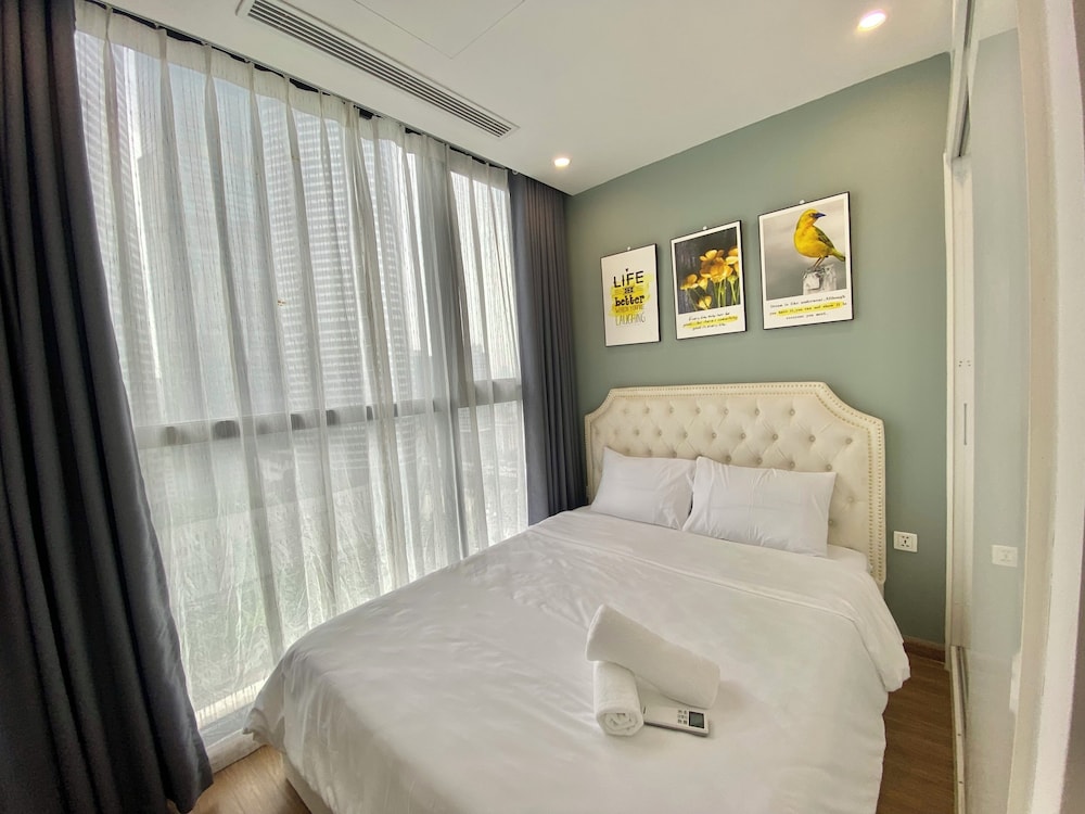 Vinhome SkyLake - Service Apartment