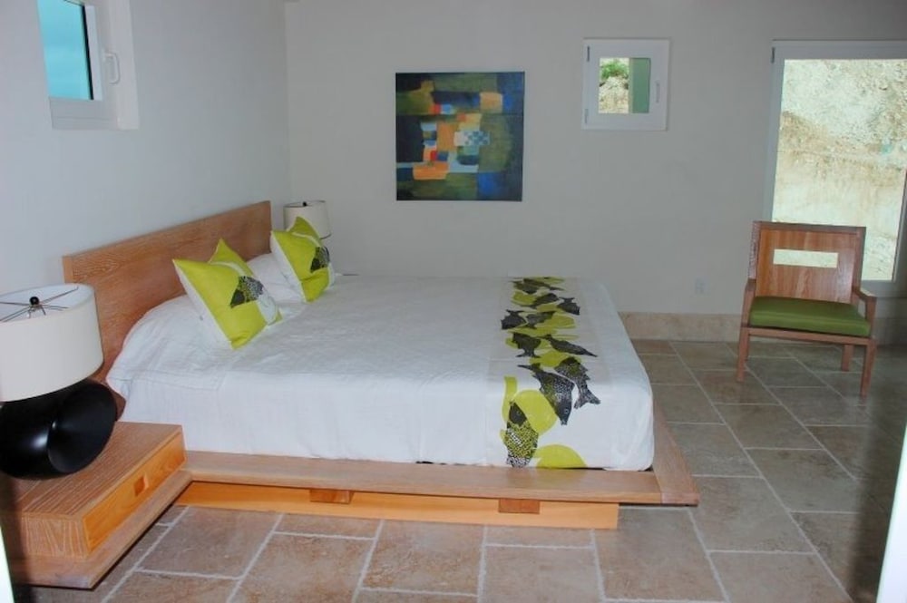 Eleuthera Vacations - Sky Beach Club Villa Waterfall 1 4 Bedroom Villa - Property Image 4