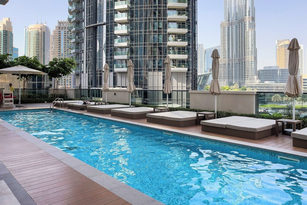 Fabulous 1BR in Act Two Emaar Downtown