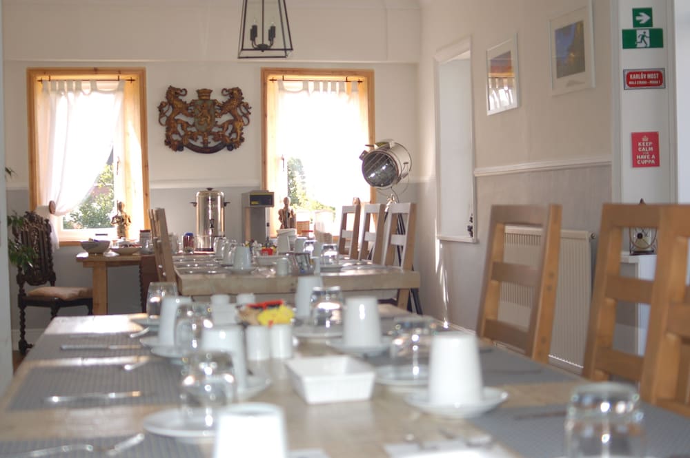 Knight's Rest B&B