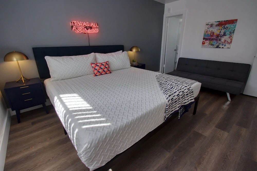 Suites at 23 Palms By RocketStay