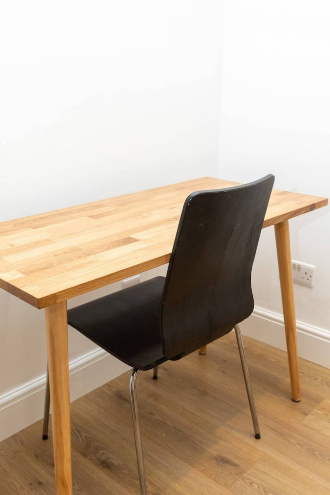 Newly Renovated 1BD Flat - Camden