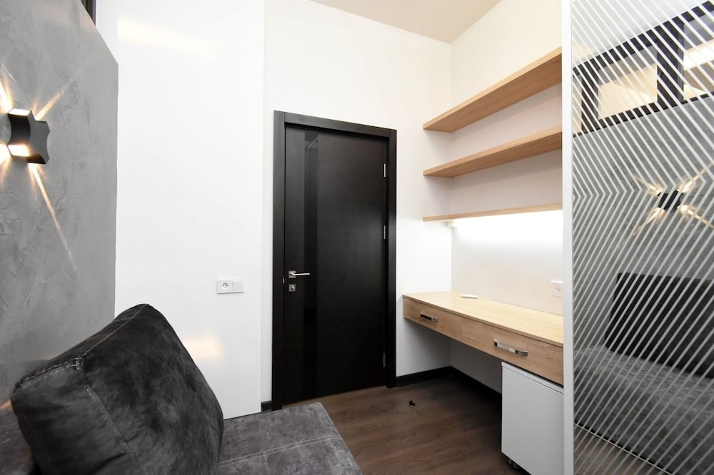 Luxury apartment on Tsitsernakaberd hgw