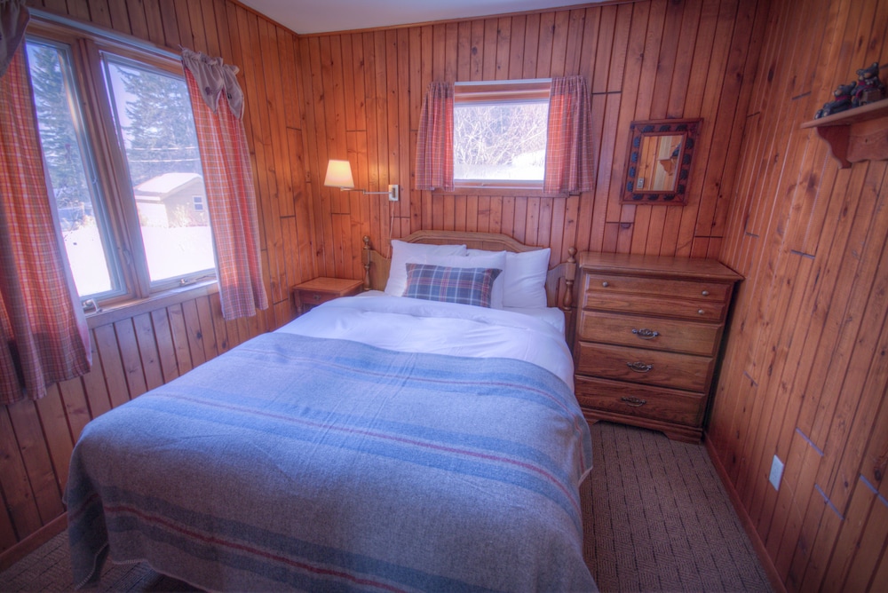 Cascade Lodge