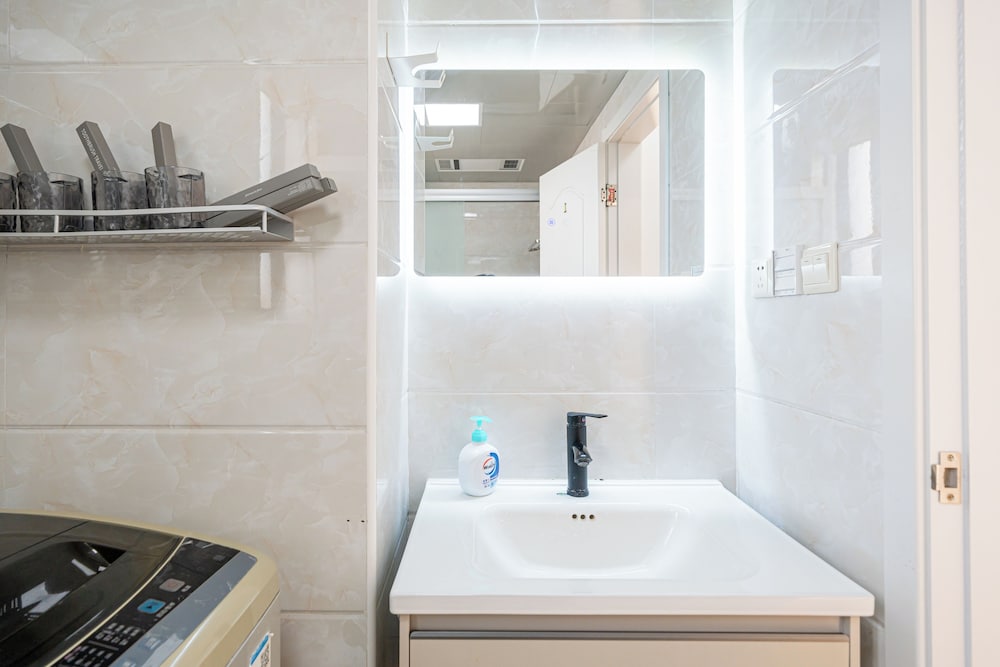 CityHome-4BRs 2Baths People's Square