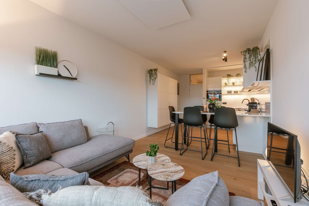 Cozy Apartment Close to the Beach