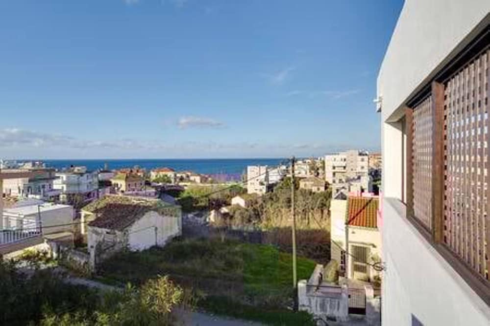 Sea City and Mountain View Apartment