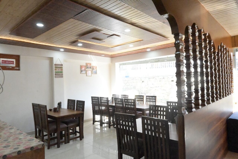 Hotel Vishnu Sthal Inn