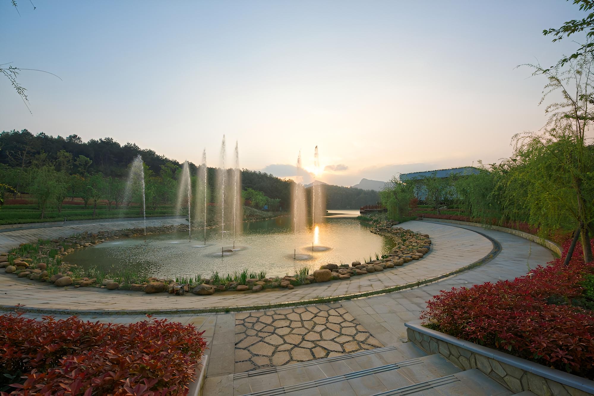New Century Hotel Guian Guizhou