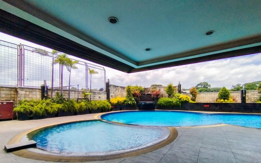 The Signature 2BR at Grand Setiabudi Apartment By Travelio