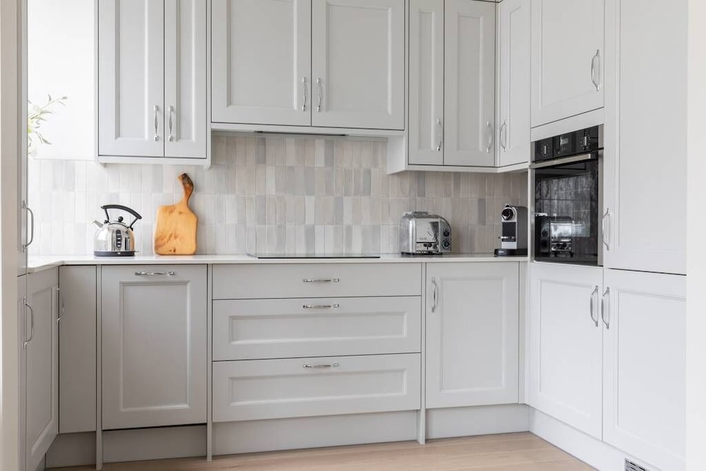 Coleherne Road III by Onefinestay