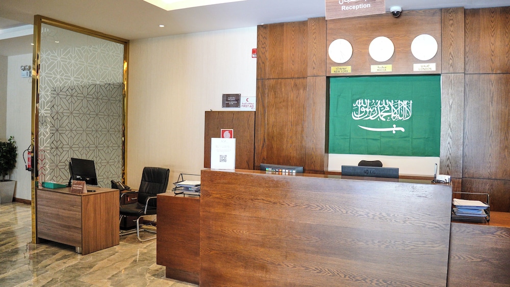 Lian Park Hotel view 4