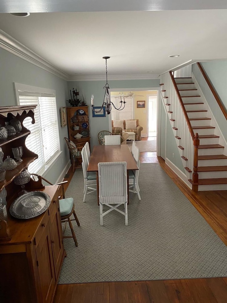 OAK Avenue 3