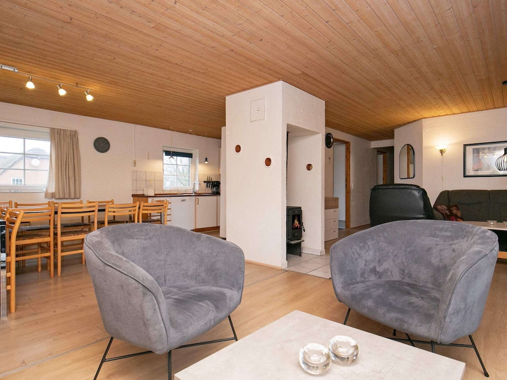 Cozy Holiday Home in Ulfborg near Sea view 3
