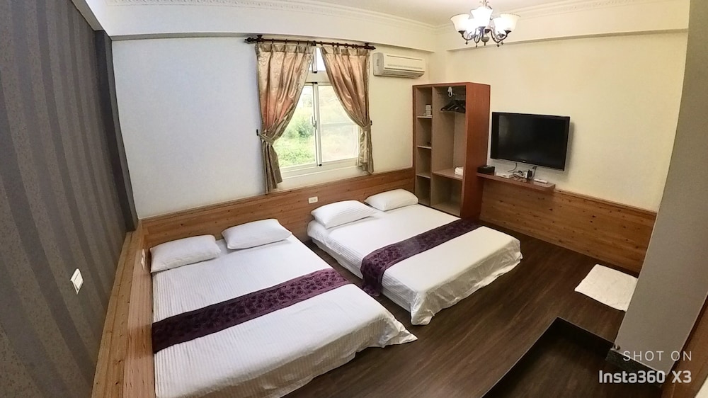 Feng Ming home stay